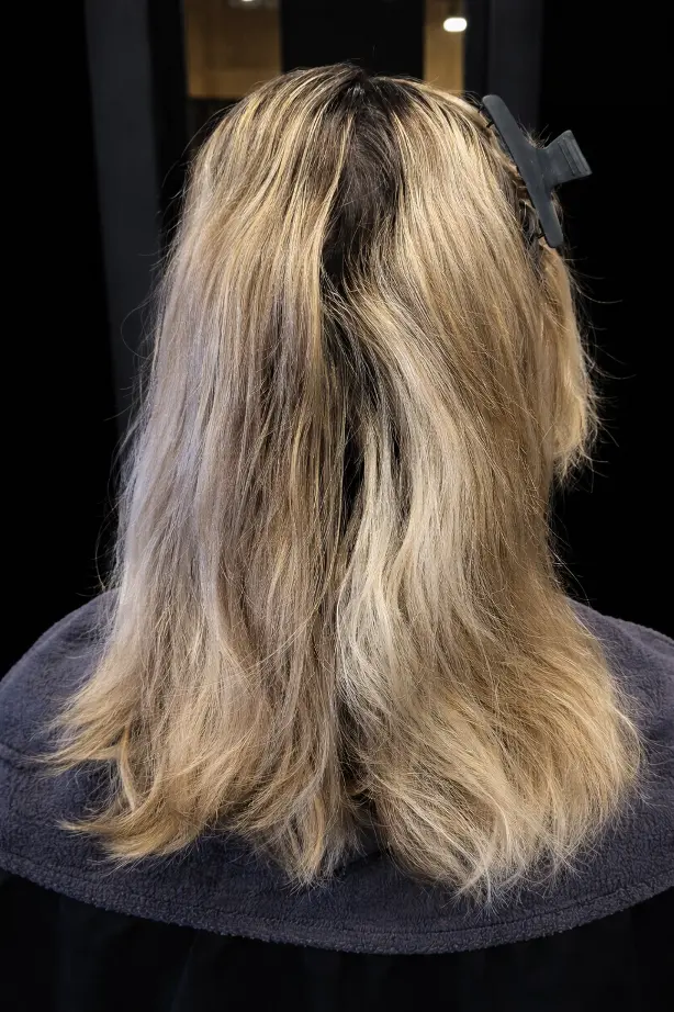 Voorfoto van highlights en lowlights voor behandeling bij Kapsalon Bicare in Leek