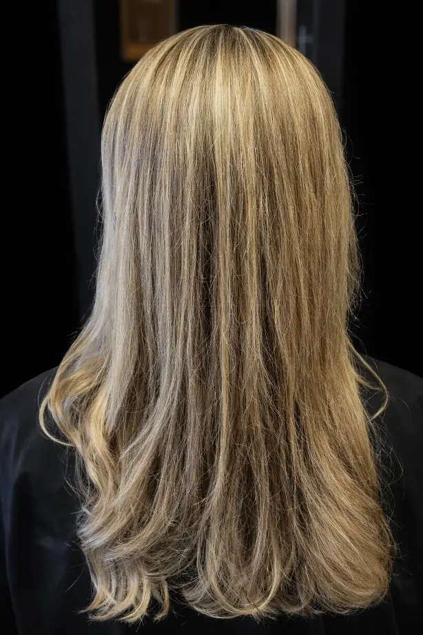Resultaat van highlights en lowlights na behandeling bij Kapsalon Bicare in Leek